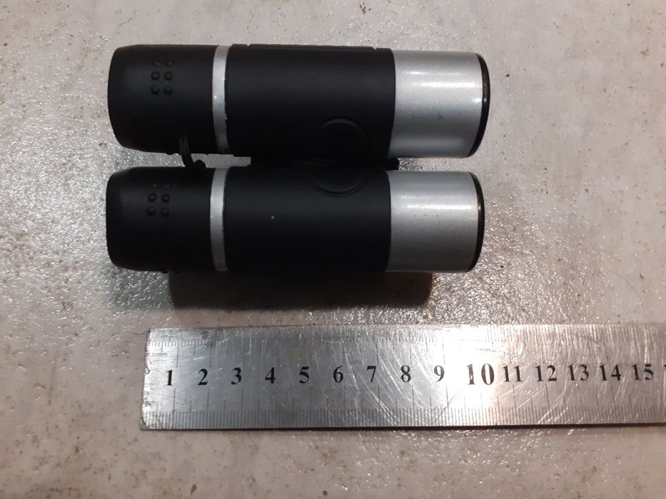 Малък джобен ловен бинокъл National trust 8/21,с кожено калъфче,126м/1