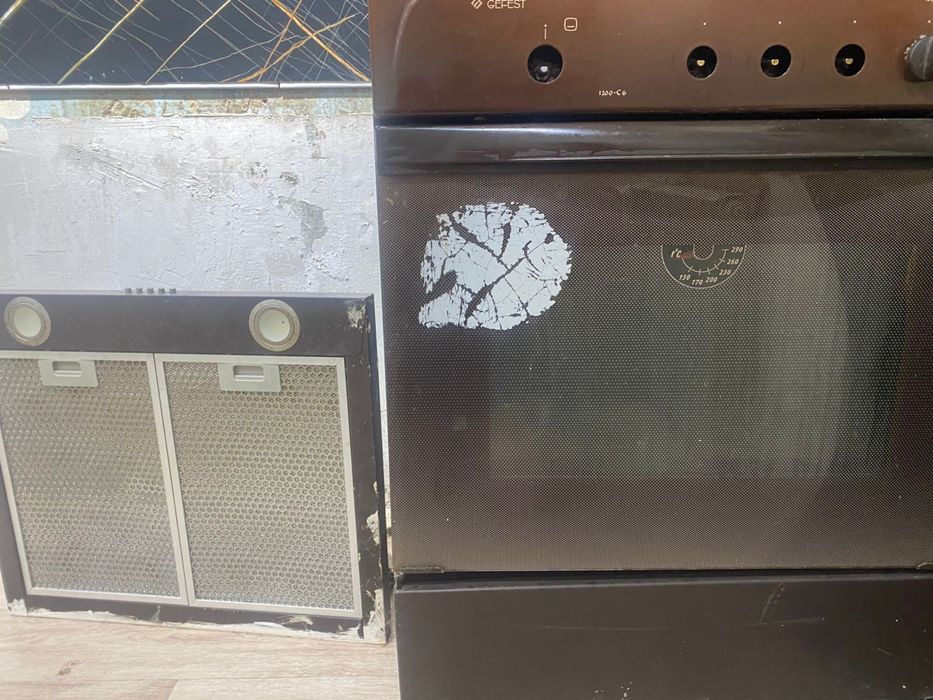 продам кух гарнитур и газ плиту