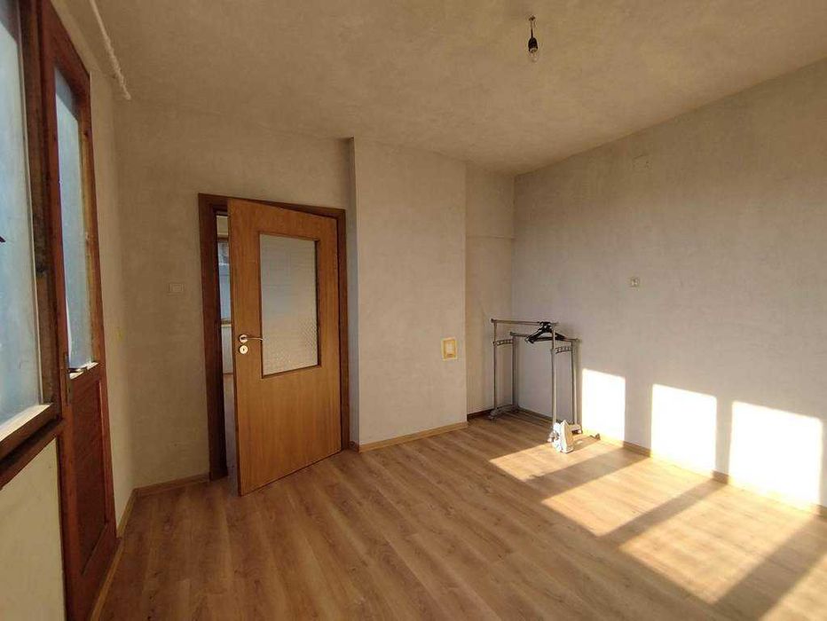 продавам къща в гр.Троян