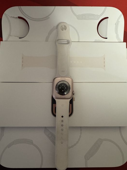 Продам apple watch 10 42mm