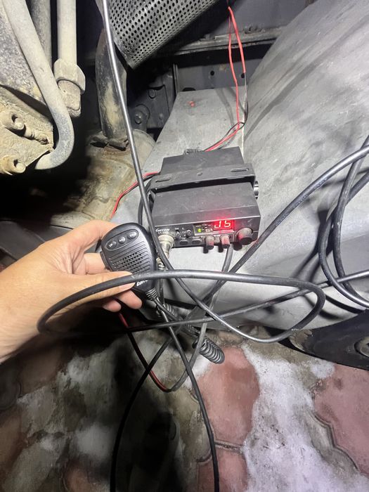 Связь на авто рация