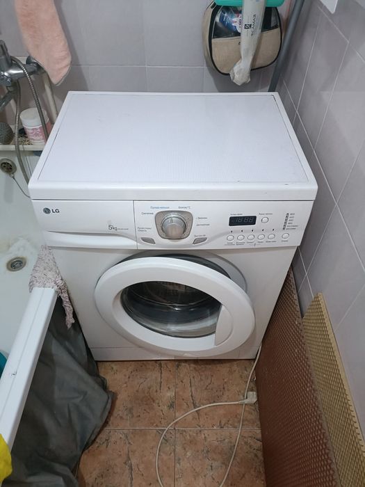 Продам стиральную машину