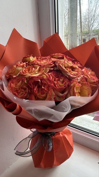 Продаю букет  свежий