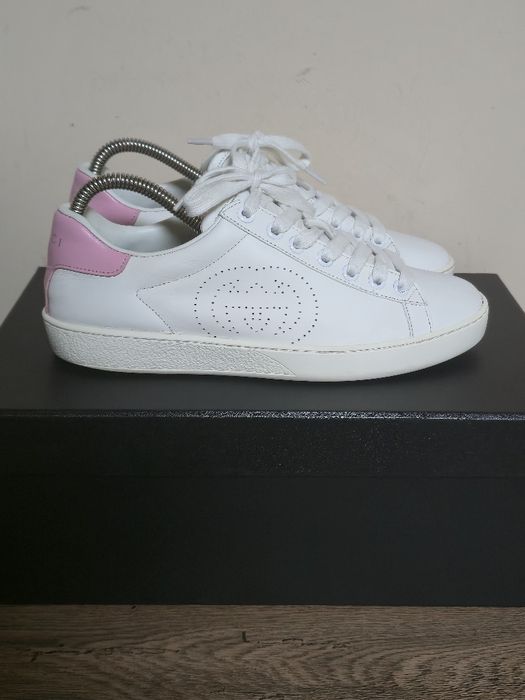 Gucci оригинални дамски кецове