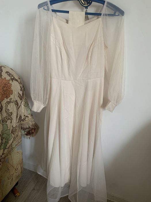 продам платье