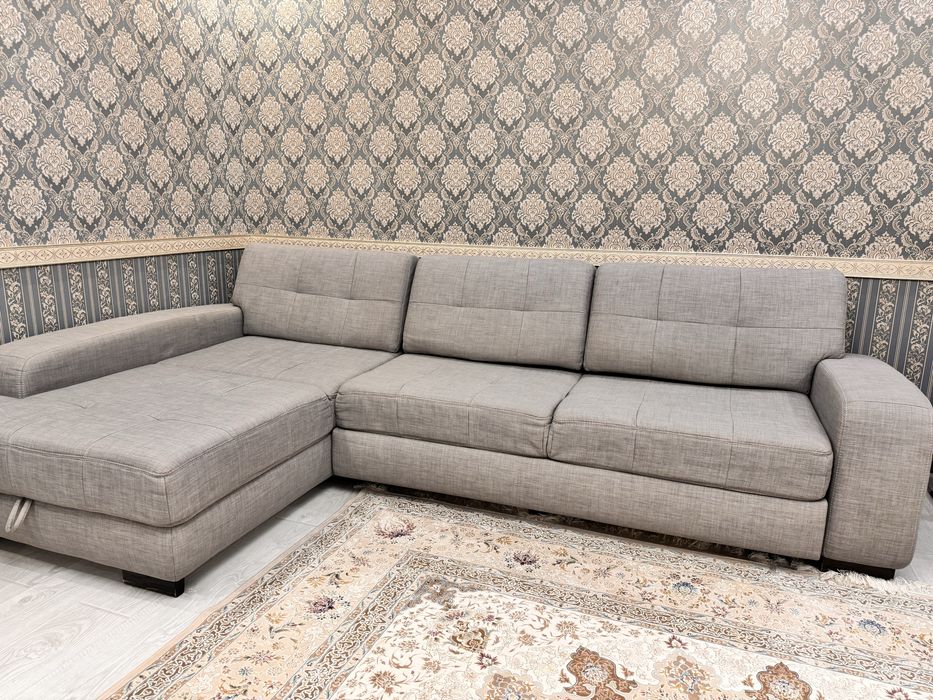 Продается диван в хорошем состоянии