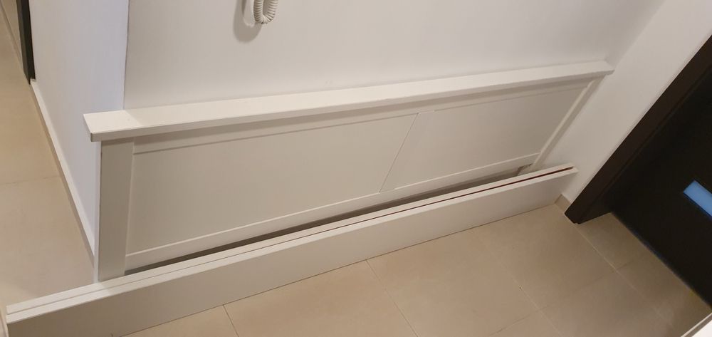 Продавам Икеа спалня HEMNES