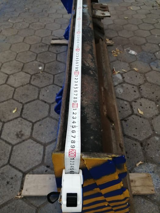 Продам  отвал на трактор Беларус