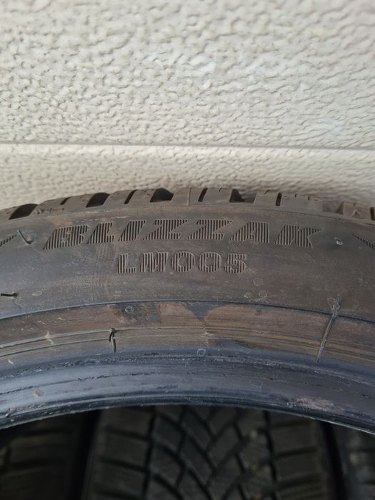 Зимни гуми 4 броя BRIDGESTONE Blizzak LM005 225 40 R18 дот 4820