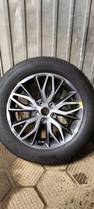 R 17 225/55 покрышка и диск