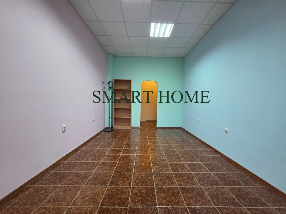 Дава се под наем Офис в Велико Търново, Център - 28 кв.м за 169.32 € - Снимка #2