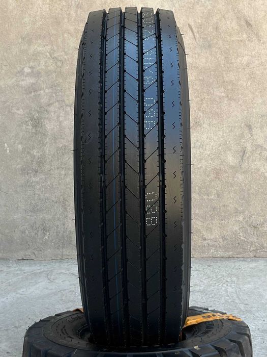 Yuk mashinalaga 215/75R17.5 225/75R17.5 235/75R17.5 keng assortimentda