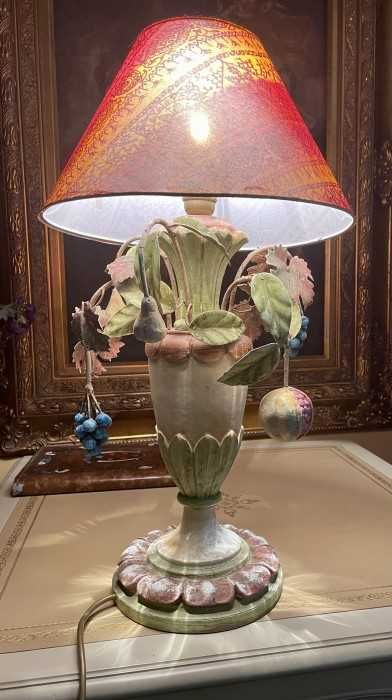 Superba lampa de masa-stil Hollywood Regency-nuante pastel cu impact vizual-Italia