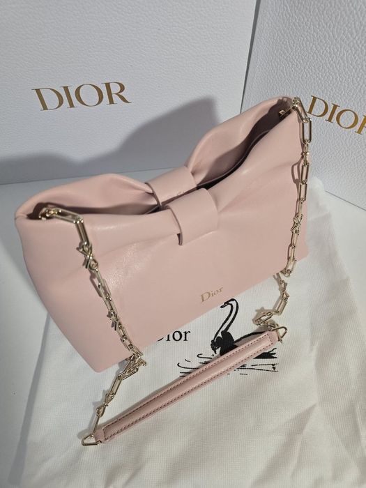 Налична чанта Dior Bow