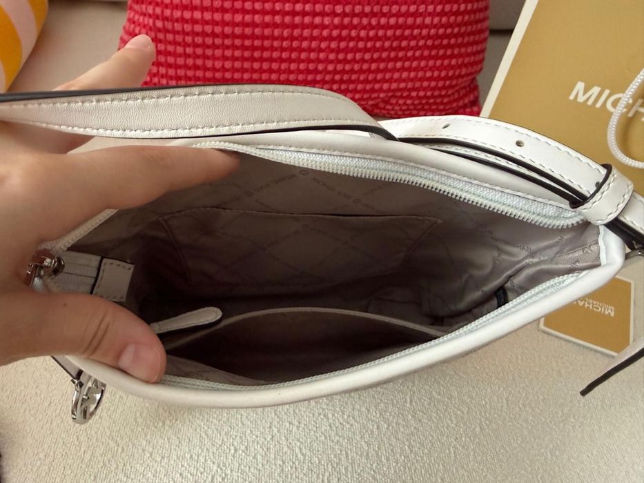 Продам сумку Michael Kors