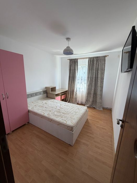 Apartament de închiriat