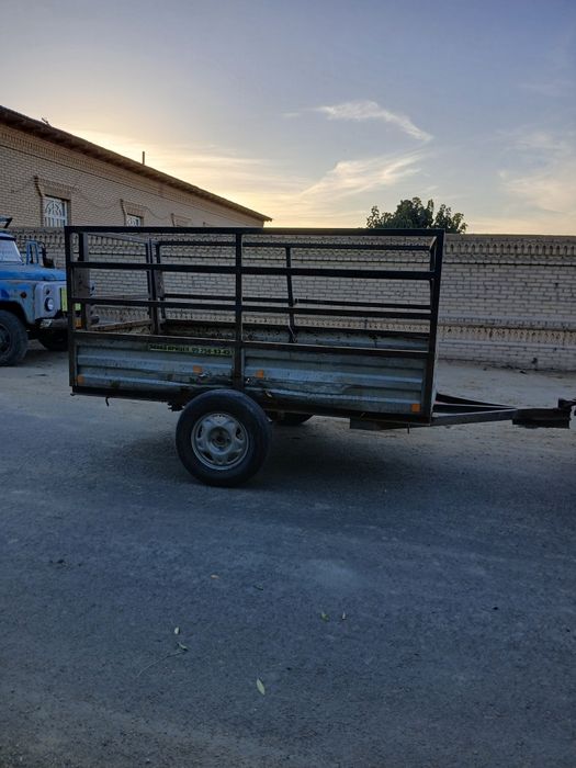 Lada2106 sotiladi metani bor