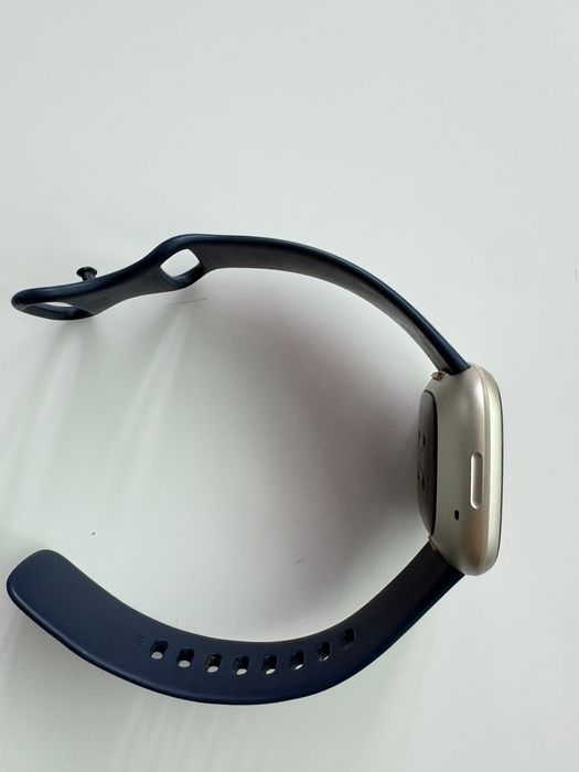 Ceas Fitbit Versa3