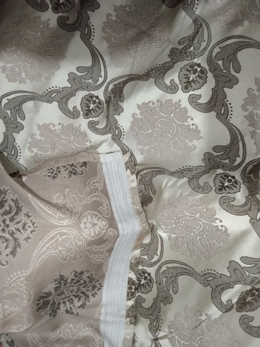 Продам шторы теневые