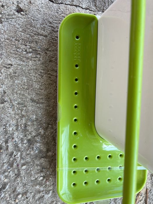 Органайзер за гъбички и препарат Joseph Joseph