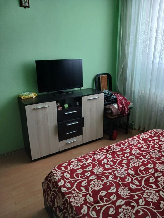 Închiriez cameră