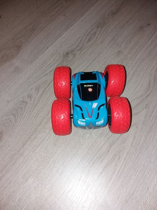 Детска количка с батерий