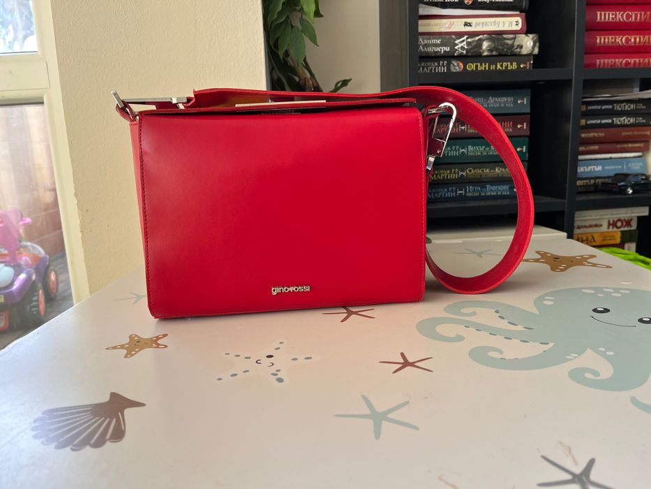 Gino Rossi червена чанта естествена кожа