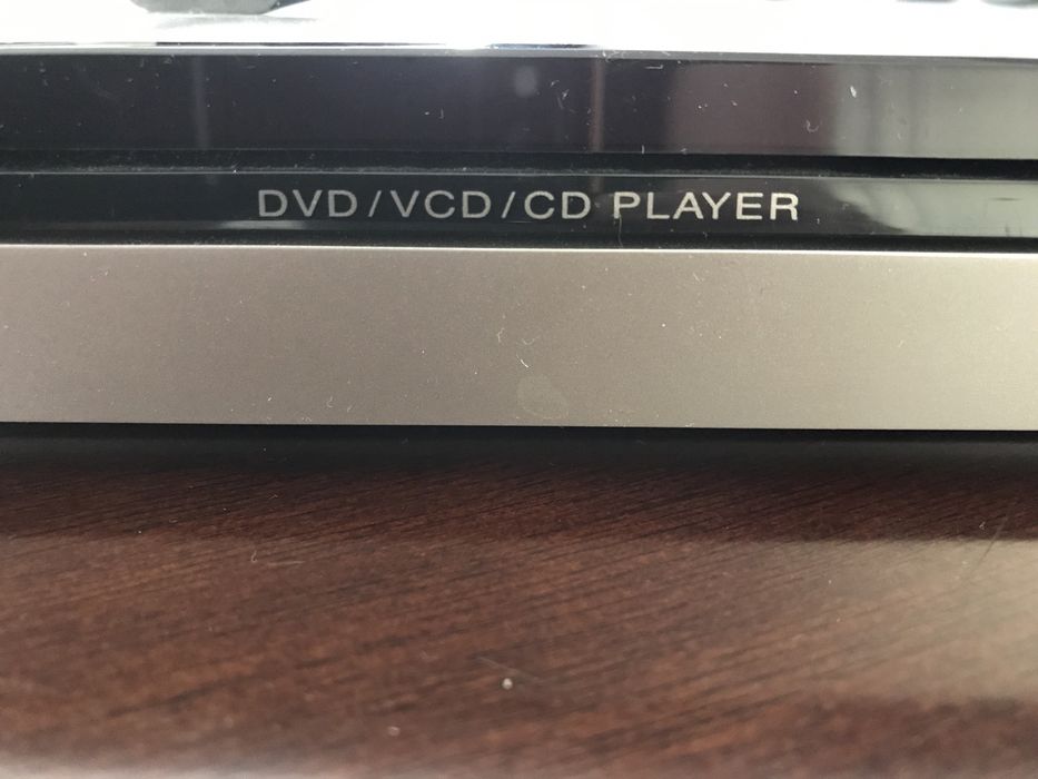 CD/DVD проигрыватель