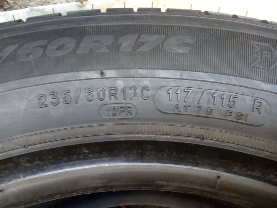 Нови бусови летни гуми 235/60R17C Michelin Green Agilis+ 117/115R 10PR