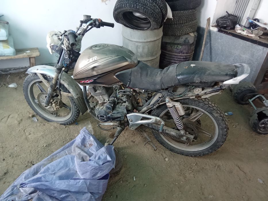 Мото рейсер 250 кубов на хаду.