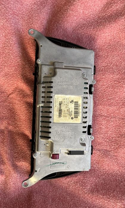 Продам магнитолу на BMW X5 E70