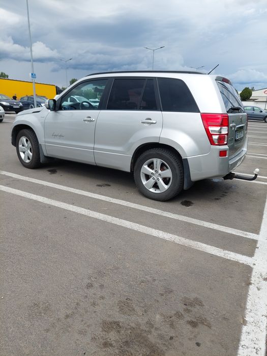 Suzuki Grand Vitara ,  DDis , 2011