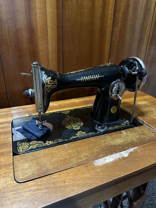 Крачна шевна машина UNION