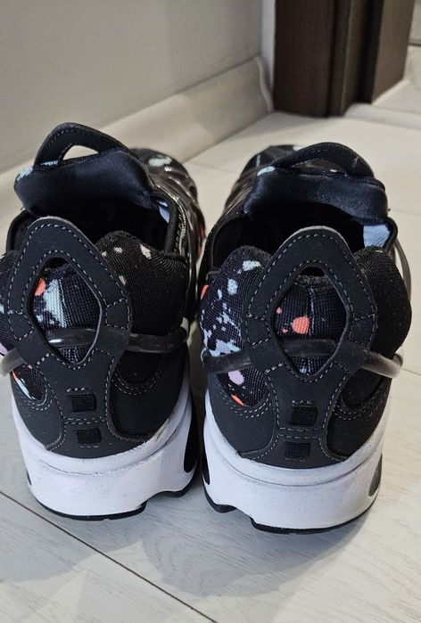 Маратонки nike 44 номер