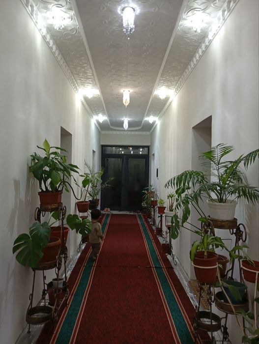 Продается 8 комнатный дом новостройка