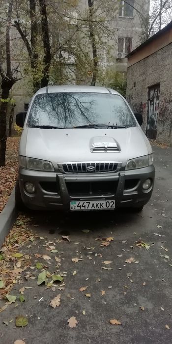 Продам хундай старекс