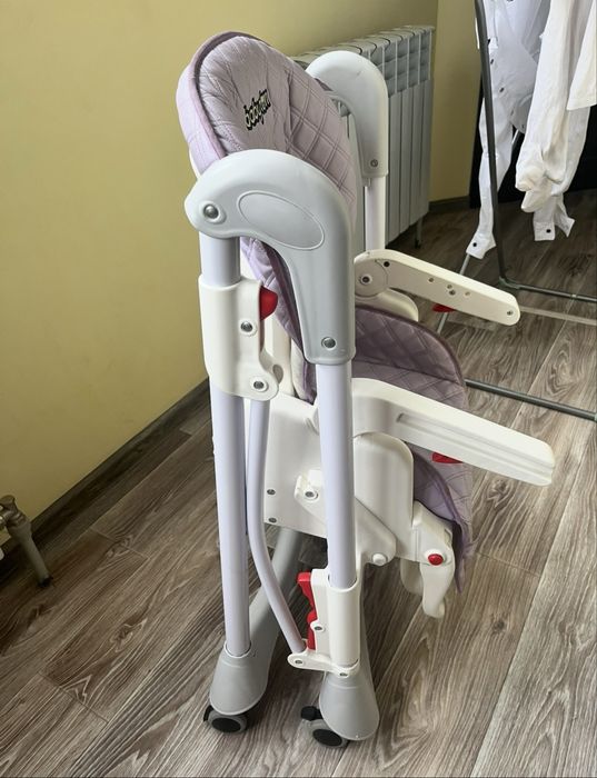 Детский стульчик для кормления