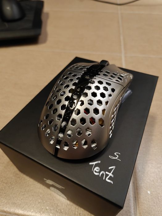 Finalmouse Starlight Pro TenZ Small
