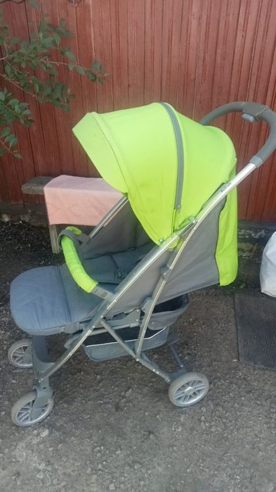 Продам коляску прогулочную