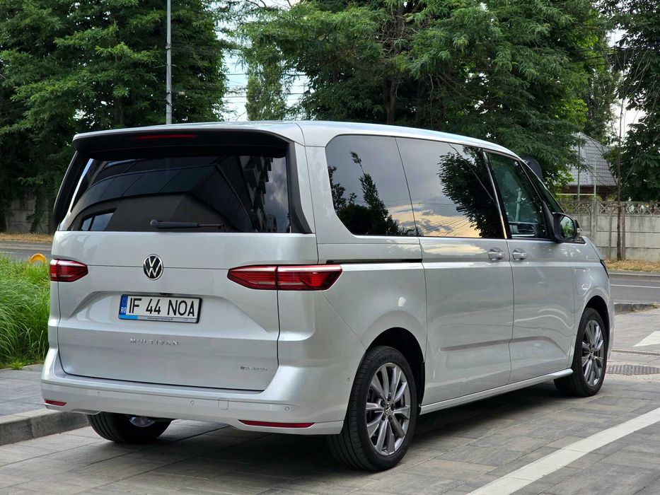 VOLKSWAGEN Multivan 2022 — imagine 3