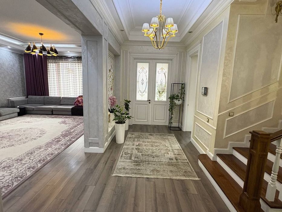 Продается Евро-дом в Алмазарском районе