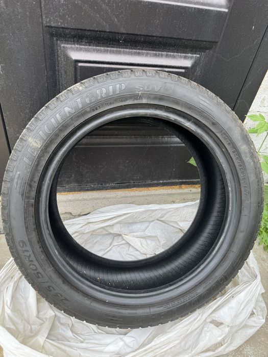 Goodyear efficient grip SUV 235/50 R19