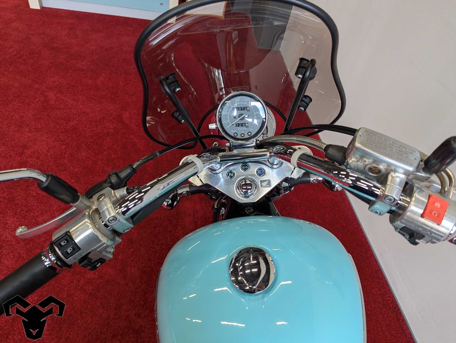 Honda Shadow Individual V2 Custom | CAPRA Motors