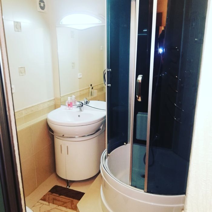 Естая, 40. В самом Центре!