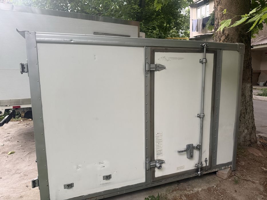 Refrijator labo butka sotikadi