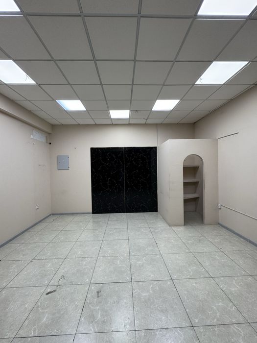 аренда нежилого помешения в доль дороги 30 кв м под магазин аптеки