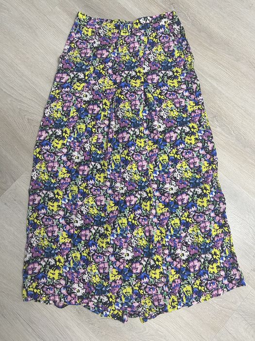Pantaloni Zara din vascoza ca noi!