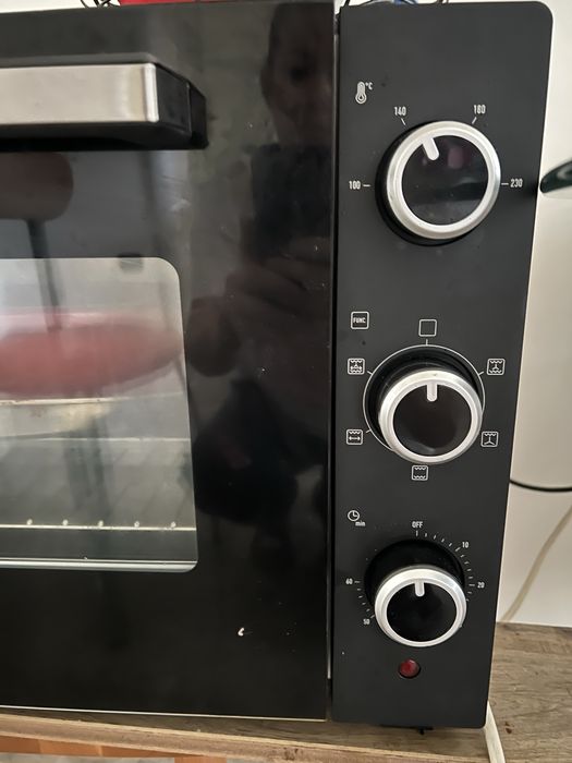 Cuptor electric Mandine MTO48-19, 1800 W, Negru