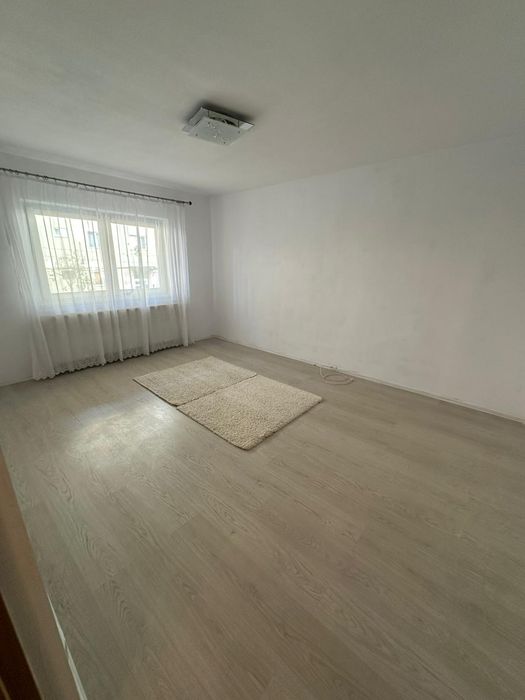 Apartament 2 camere Zarnesti