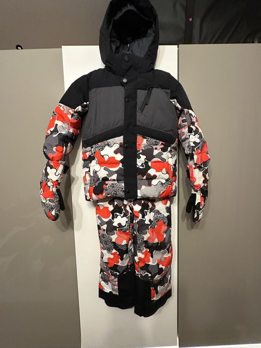 Детски ски екип Spyder 110см 6 год. Яке панталон ръкавици